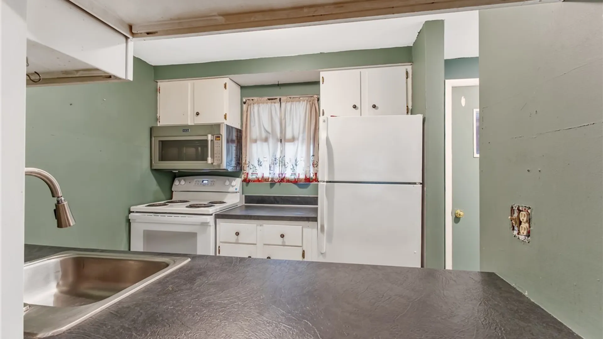 Property at 286 Cedar Court, Van Buren, NY 13027 8