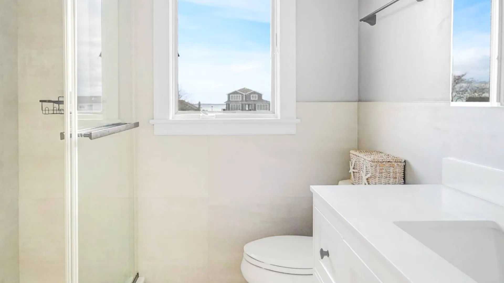 Property at 15 MARLIN RD, East Quogue, NY 11942 21