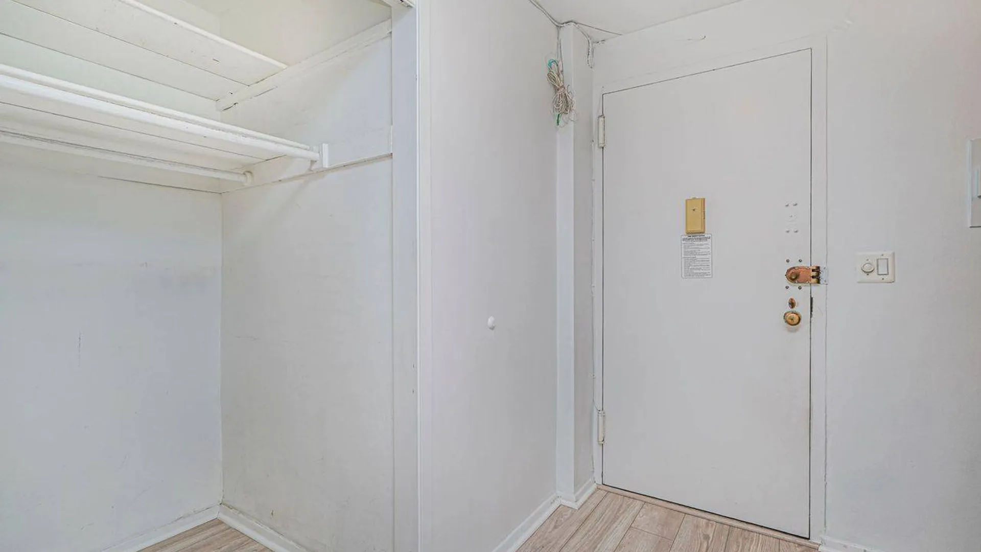 Property at 1100 Clove Rd, Staten Island, NY 10301 7