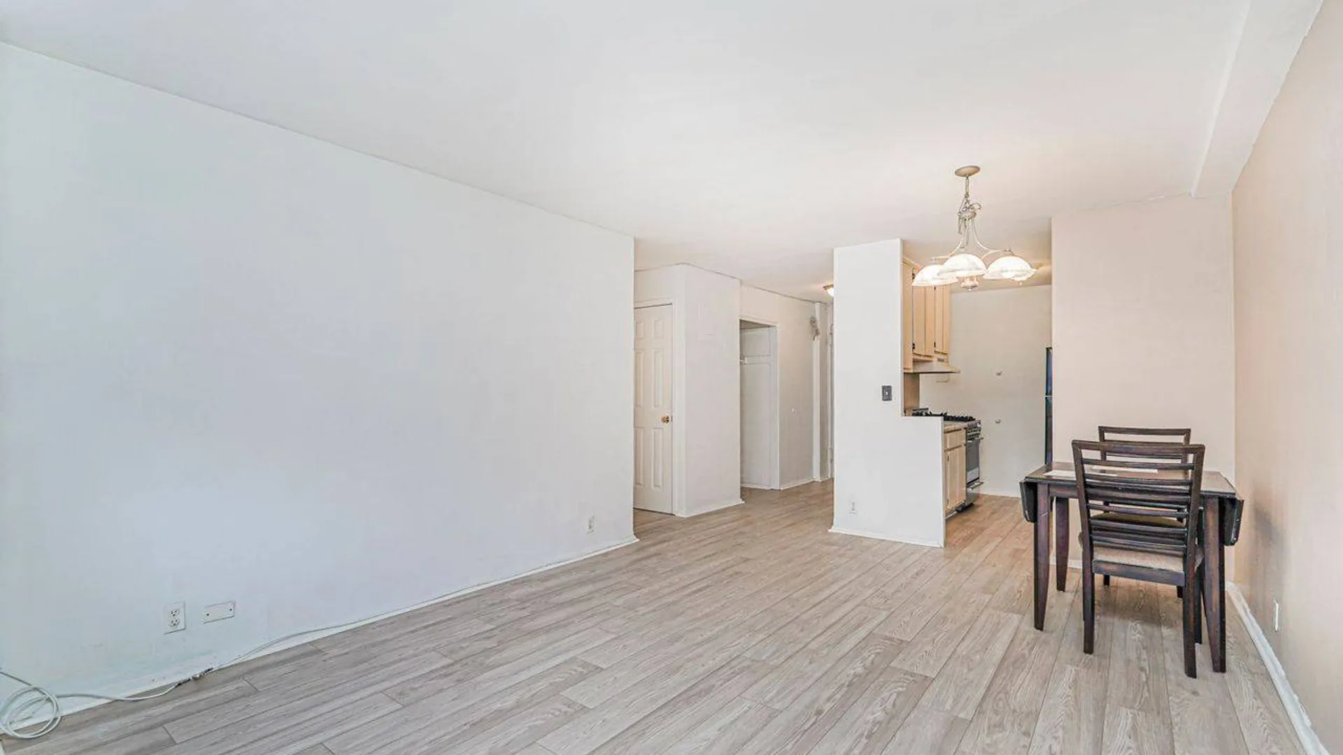Property at 1100 Clove Rd, Staten Island, NY 10301 9
