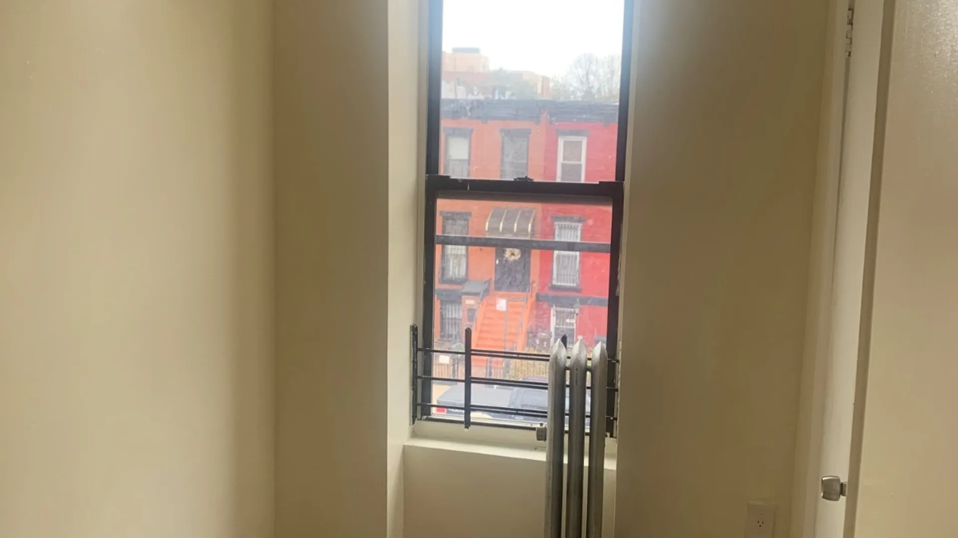 Property at 463 vanburen, brooklyn, NY 11221 5