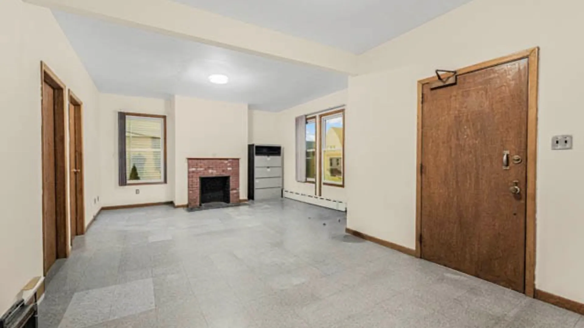 Property at 69 Waring Pl, Yonkers, NY 10703 12