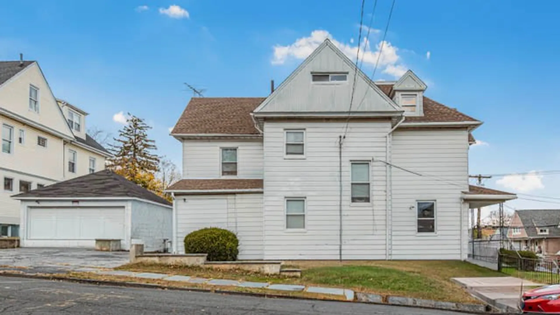 Property at 69 Waring Pl, Yonkers, NY 10703 5