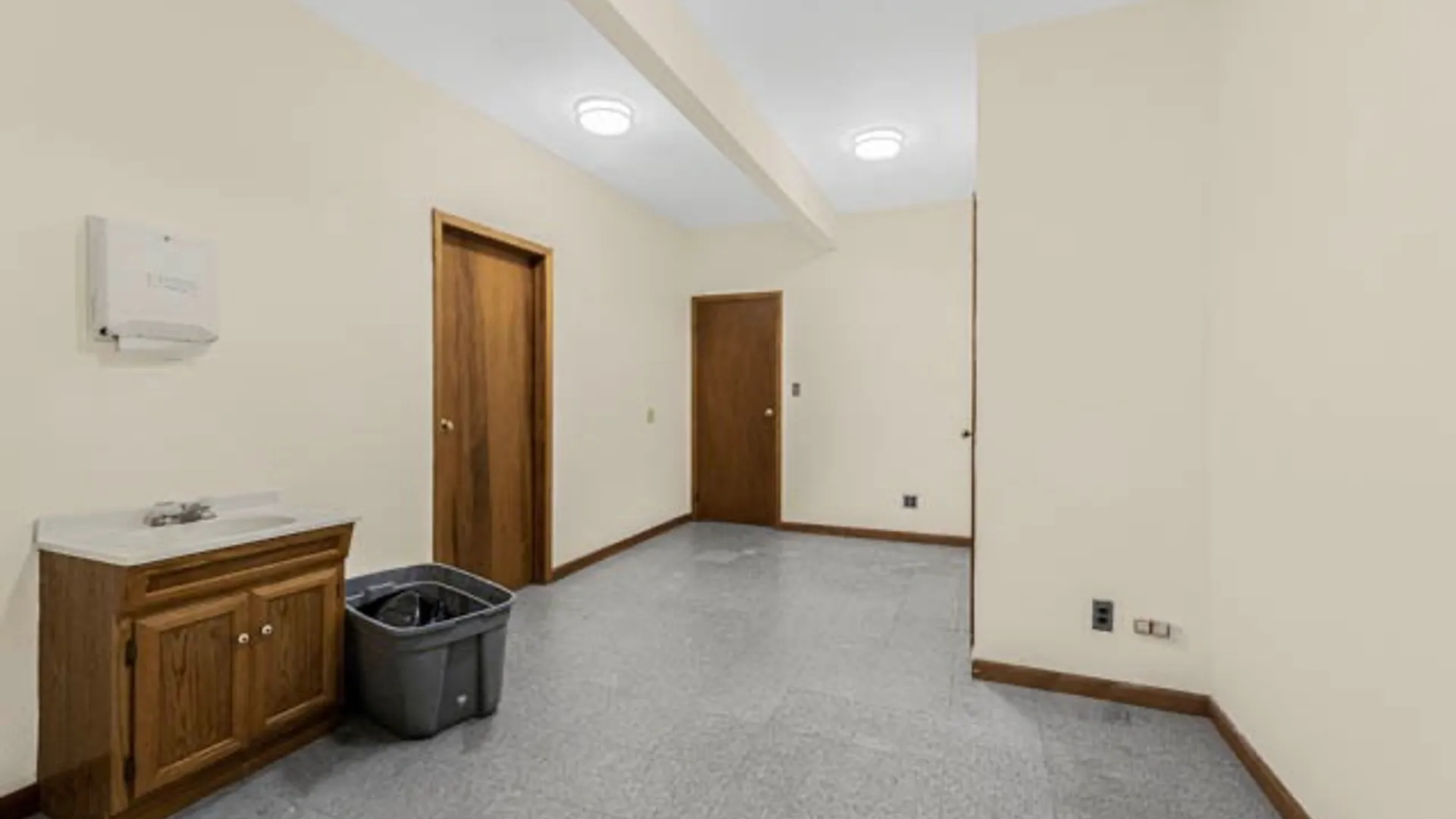 Property at 69 Waring Pl, Yonkers, NY 10703 9