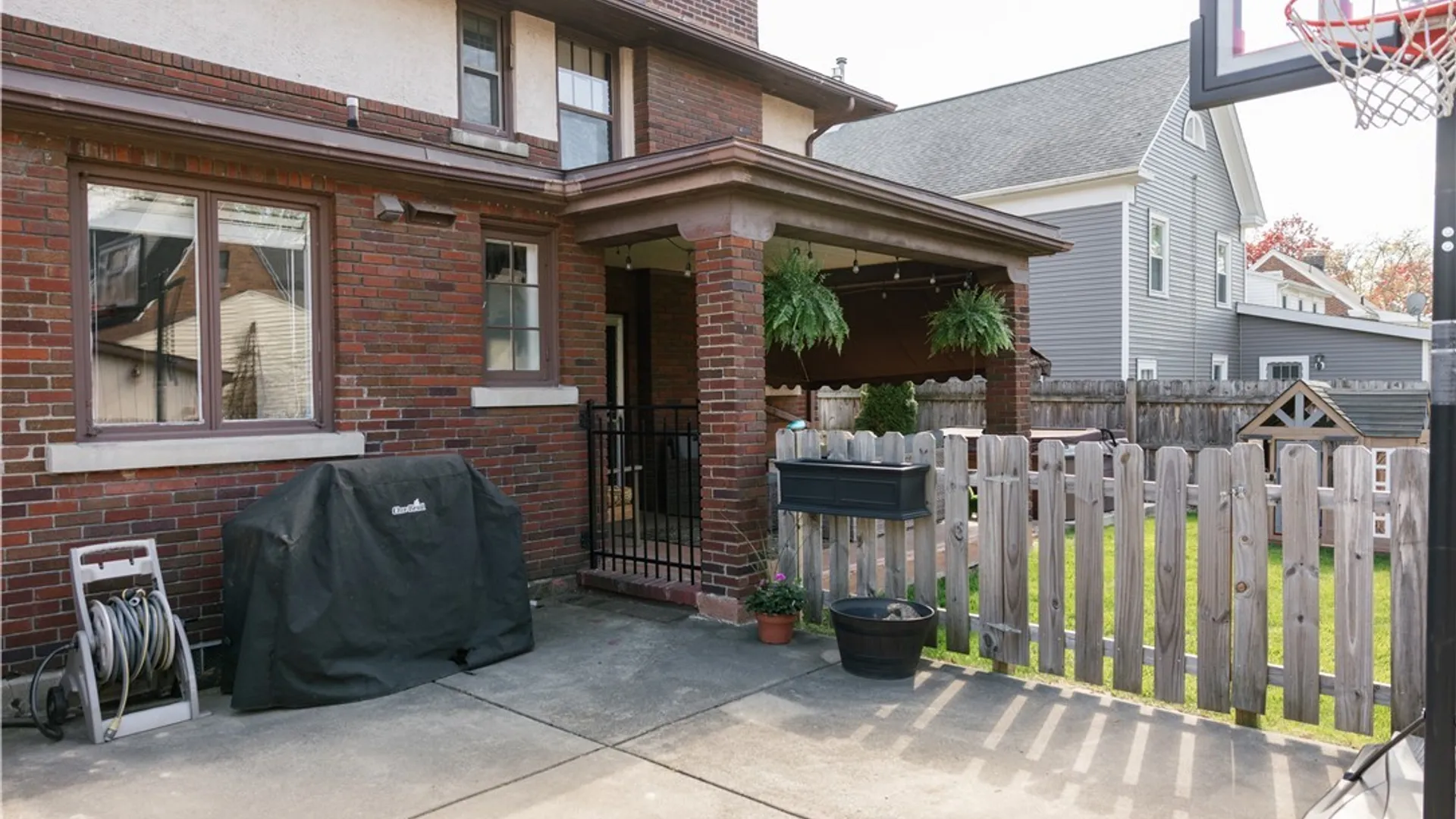 Property at 942 Harrison Avenue, Niagara Falls, NY 14305 34