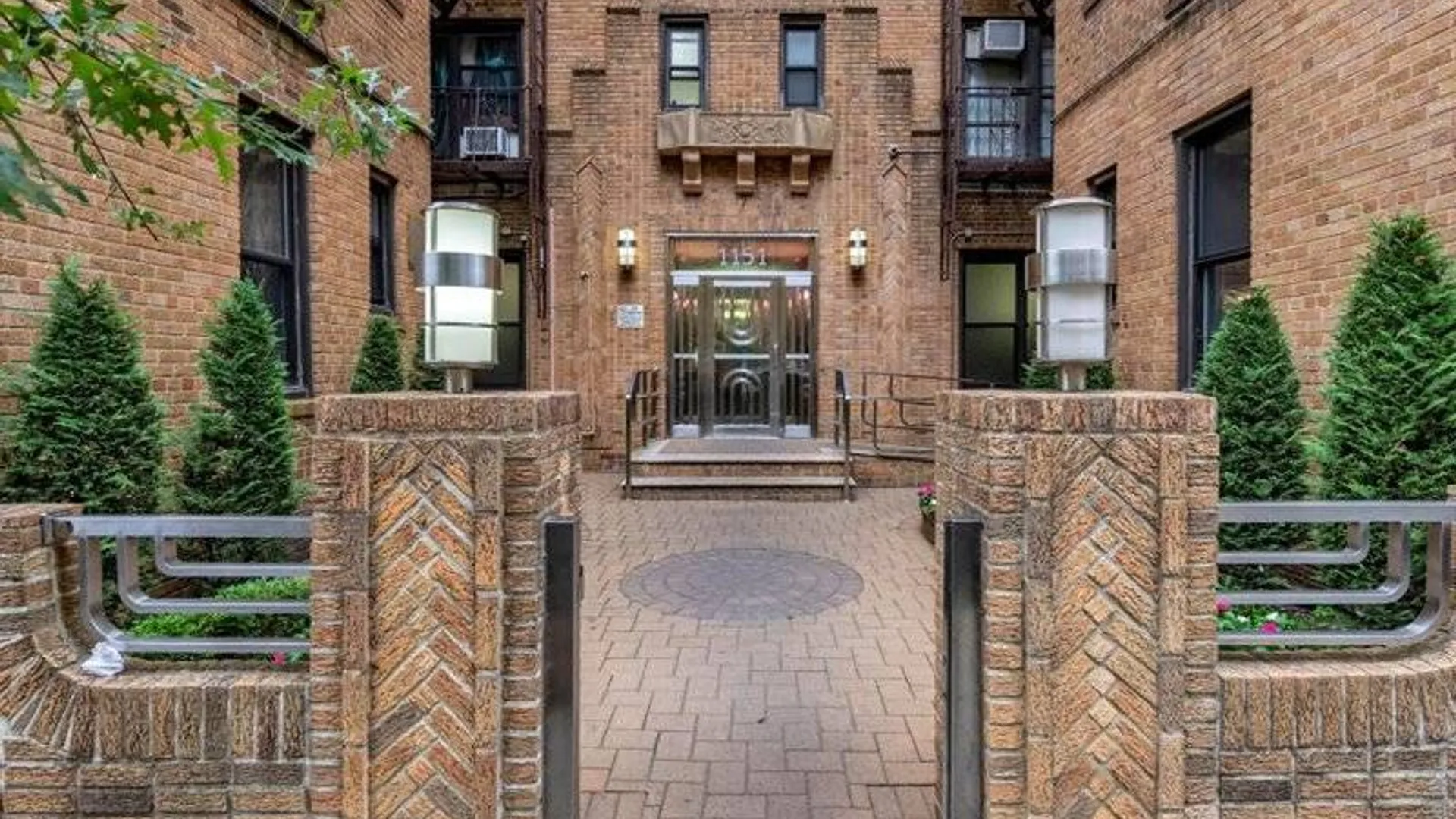 Property at 1151 Brighton Beach Ave, Brooklyn, NY 11235 12