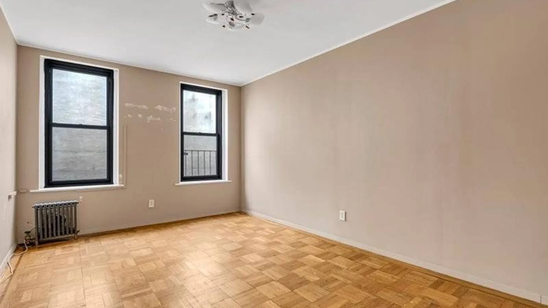 Property at 1151 Brighton Beach Ave, Brooklyn, NY 11235 6