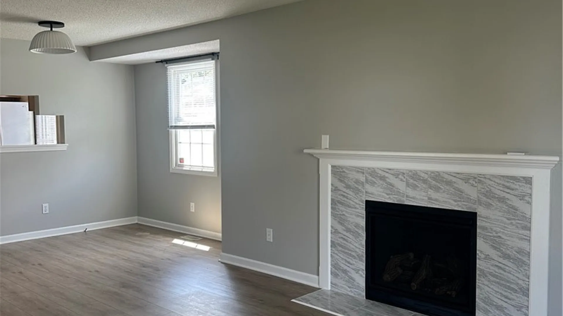 Property at 7 Beacon Park, Amherst, NY 14228 12
