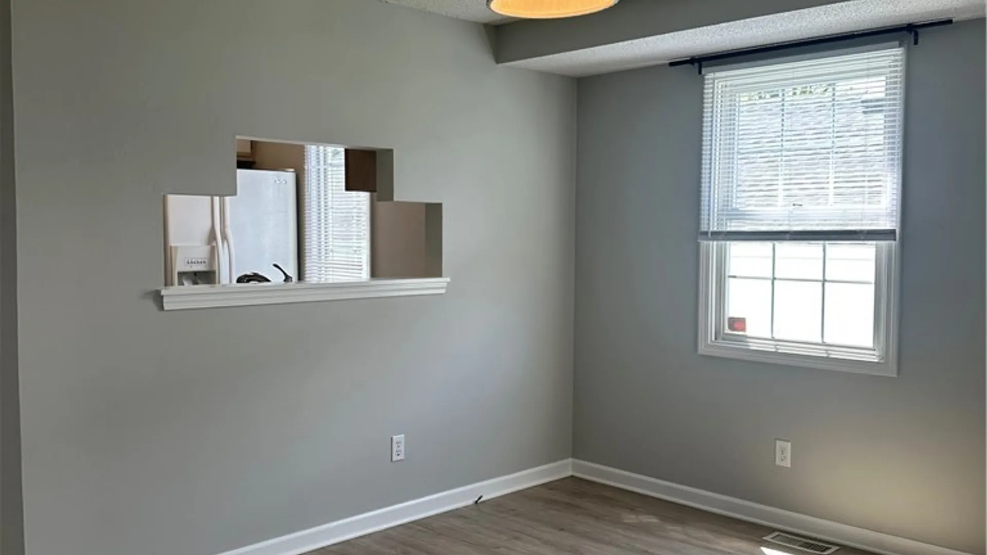 Property at 7 Beacon Park, Amherst, NY 14228 15