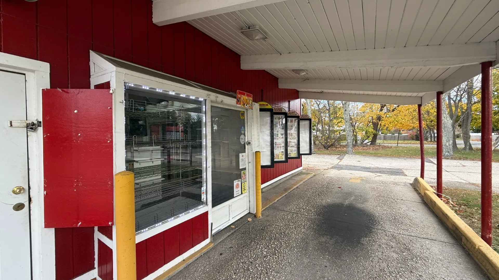 Property at 295 Lake Avenue, Saint James, NY 11780 4