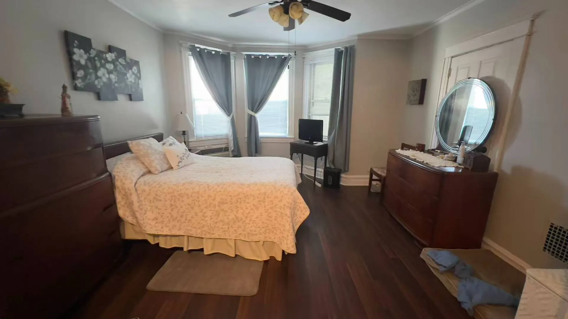 Property at 58-22 60th Place, Maspeth, NY 11378 11