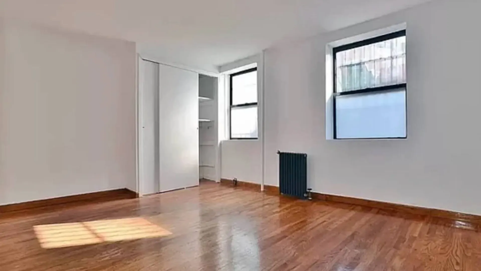 Property at 129 South 4th Street, Brooklyn, NY 11249 7