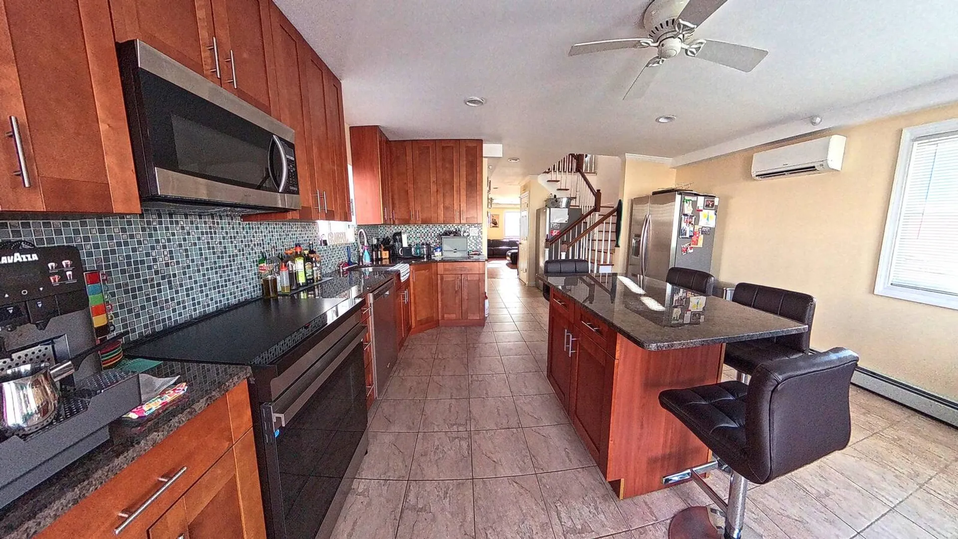 Property at 35 W 11th Road, Broad Channel, NY 11693 4
