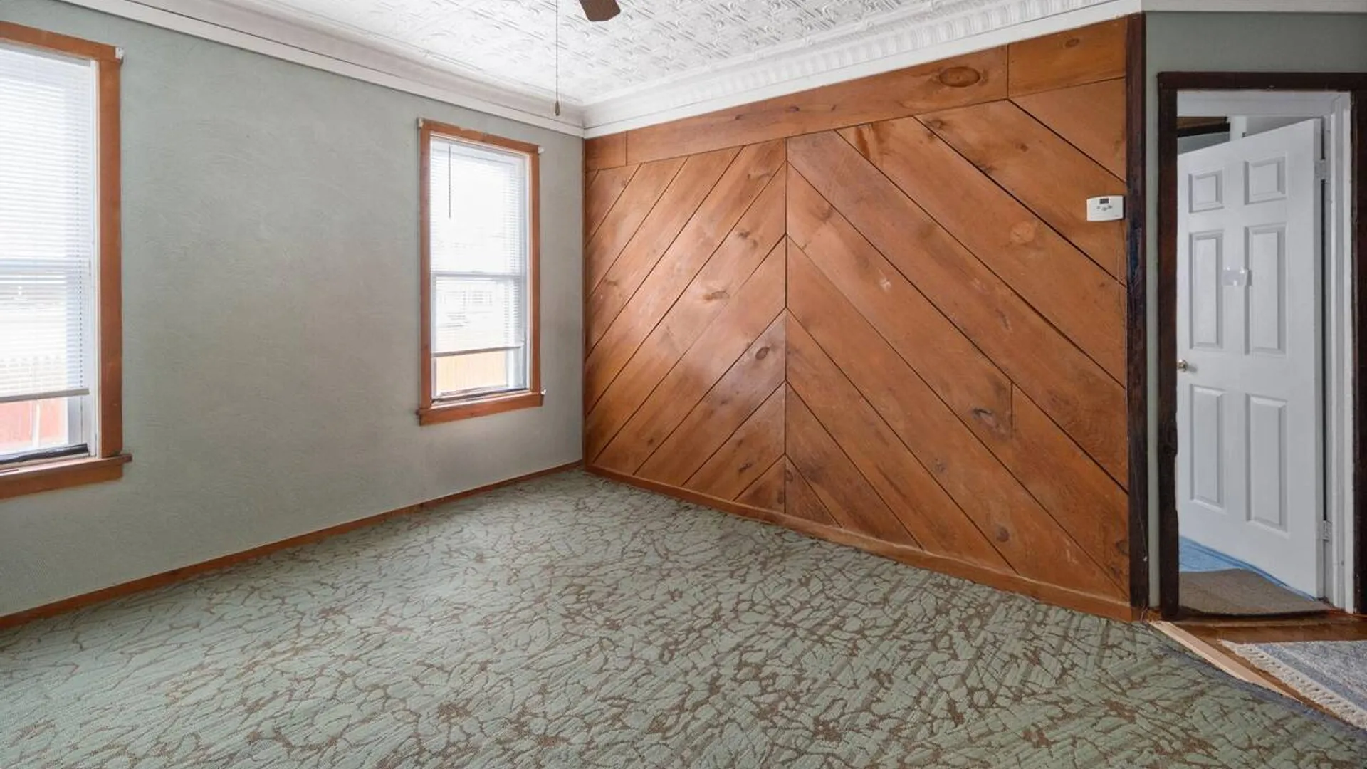 Property at 7 Smith Street, Gloversville, NY 12078 11