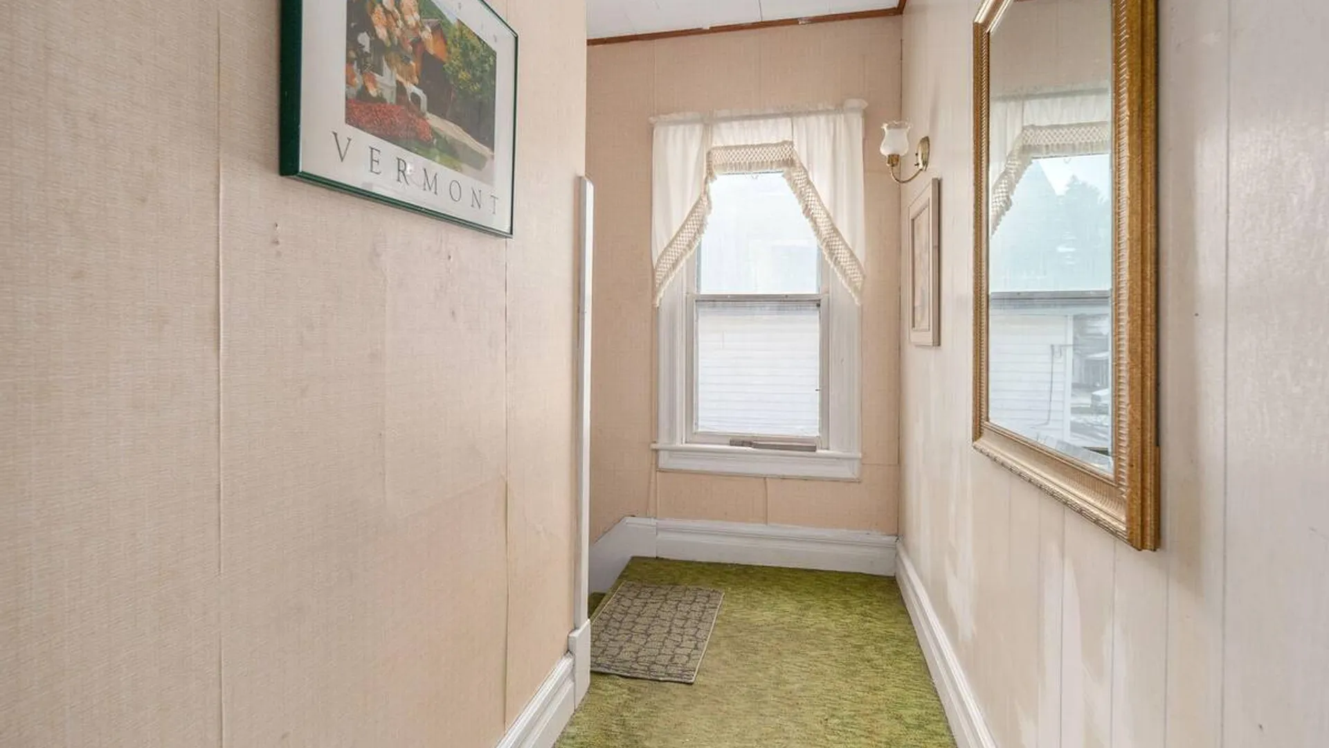 Property at 7 Smith Street, Gloversville, NY 12078 22