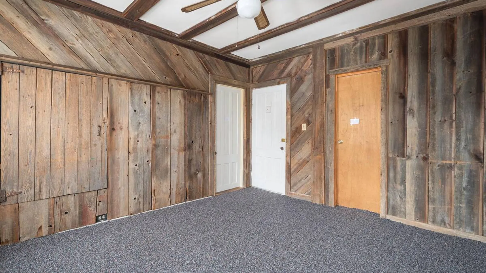 Property at 7 Smith Street, Gloversville, NY 12078 24