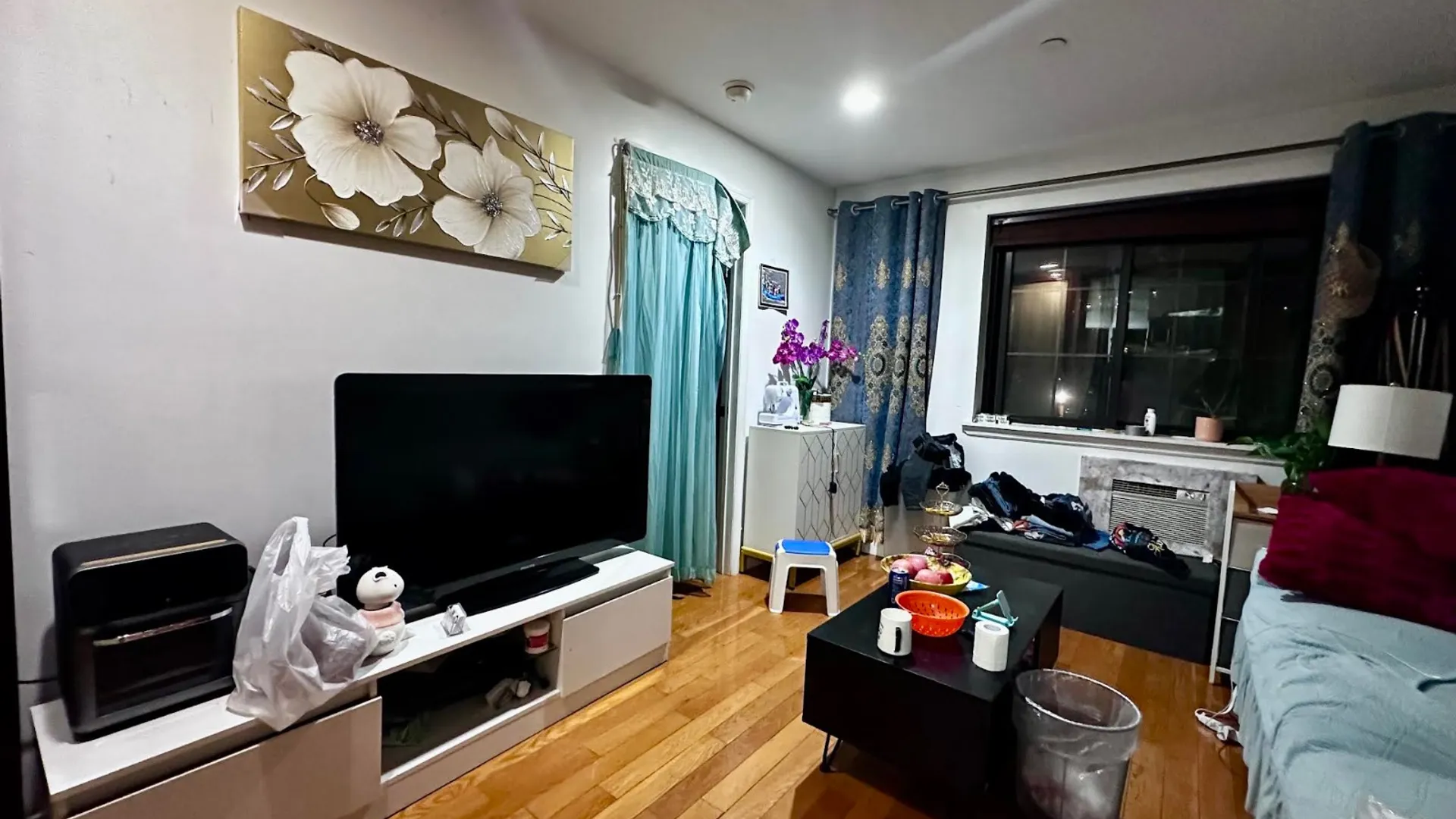 Property at 144-85 Roosevelt Ave, FLUSHING, NY 11354 2