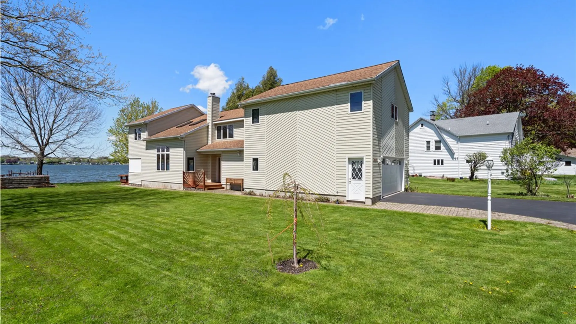 Property at 3660 Shoreline Dr, Livonia, NY 14487 44