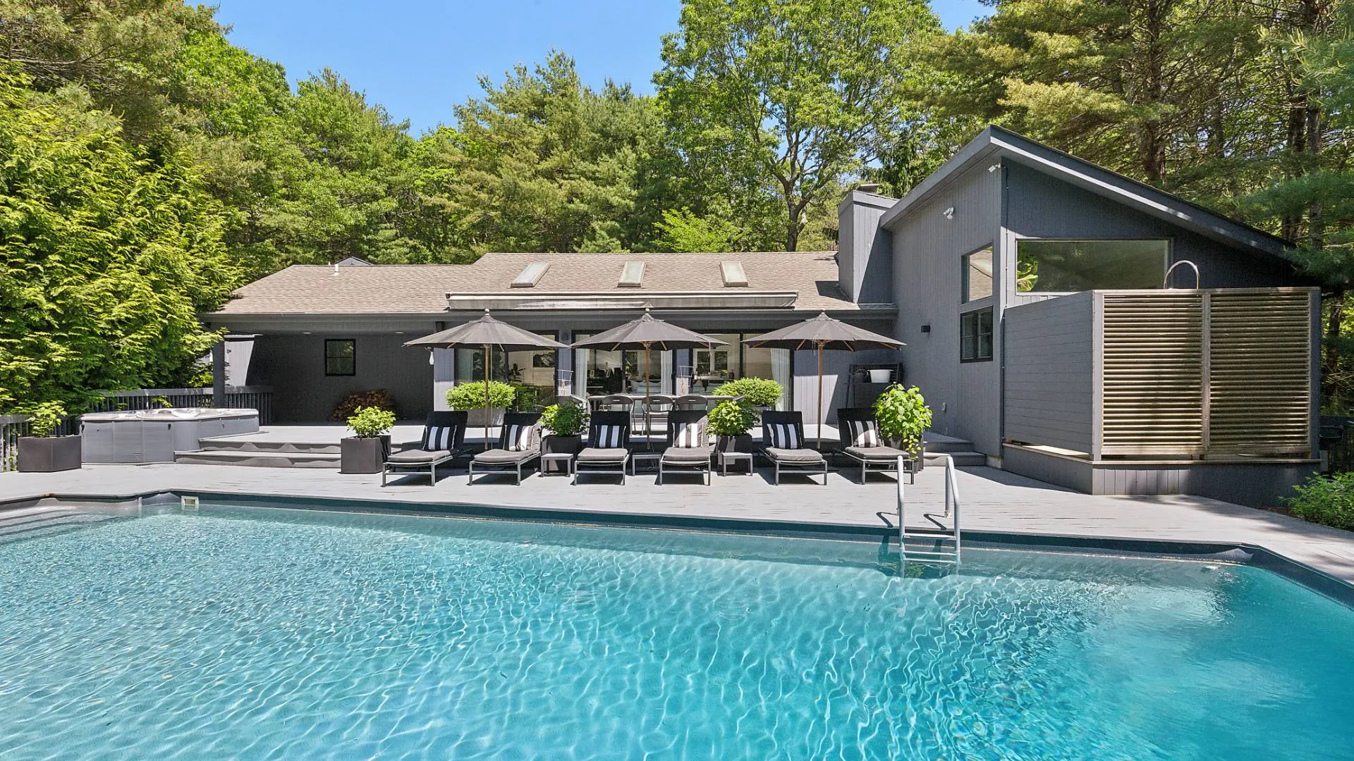 Property at 4 Bull Path Close, East Hampton, NY 11937 3