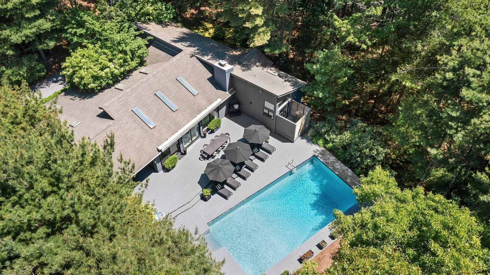 Property at 4 Bull Path Close, East Hampton, NY 11937 36