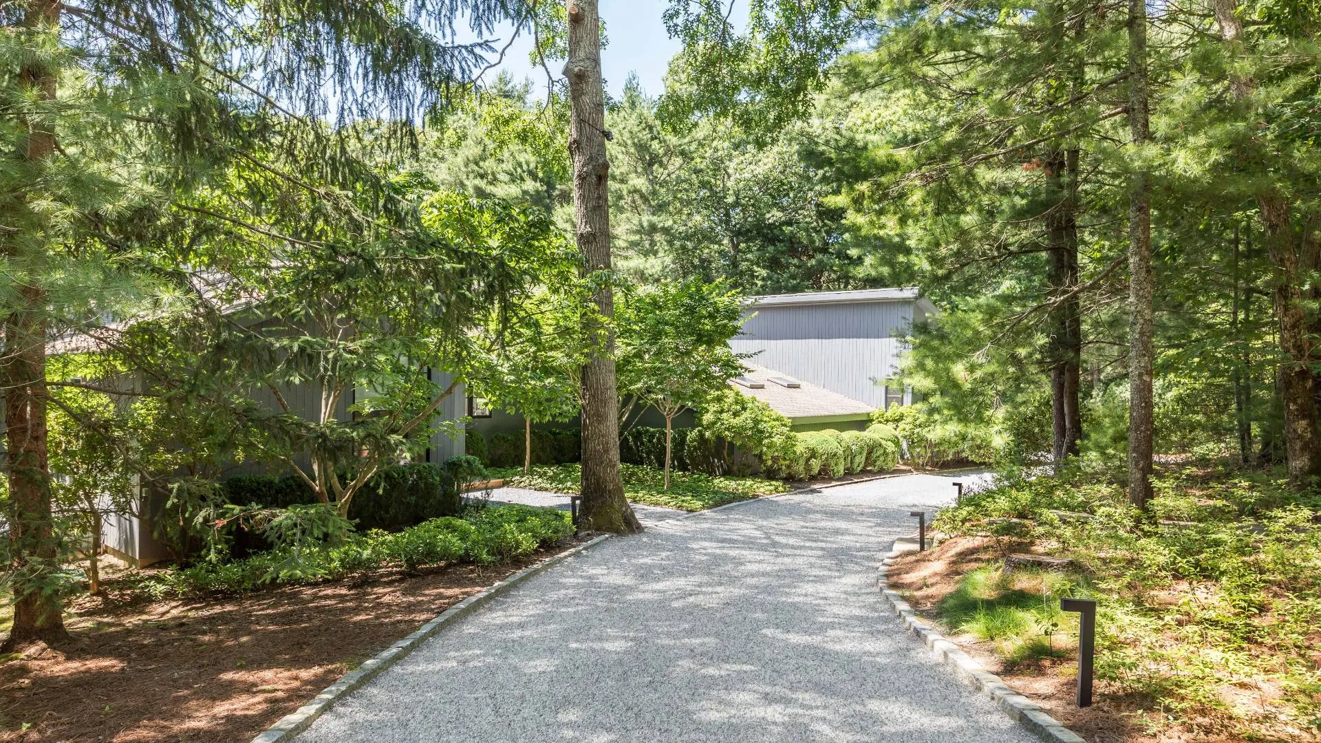 Property at 4 Bull Path Close, East Hampton, NY 11937 4