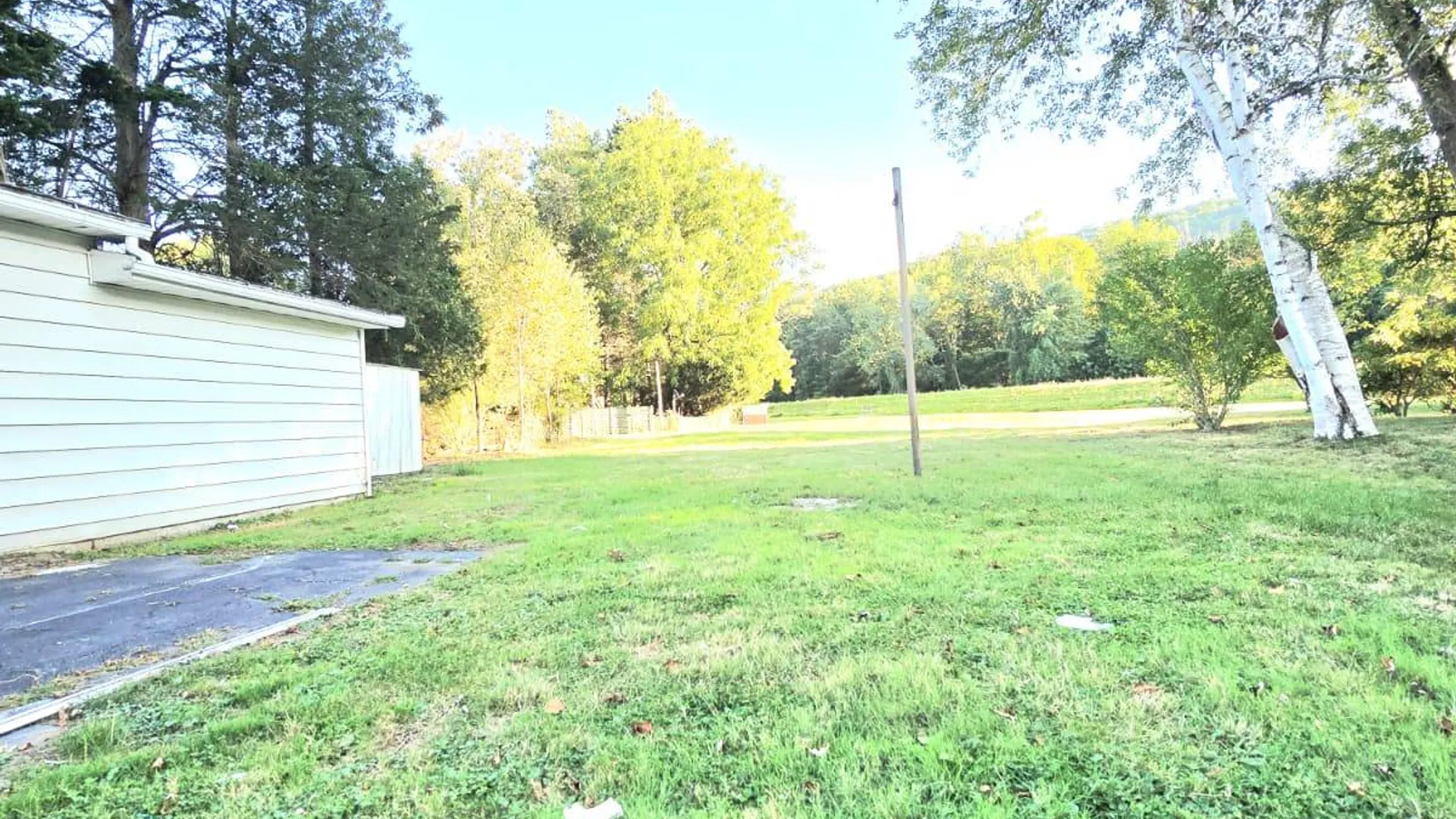 Property at 401 WILLOW ST, Vestal, NY 13850 18