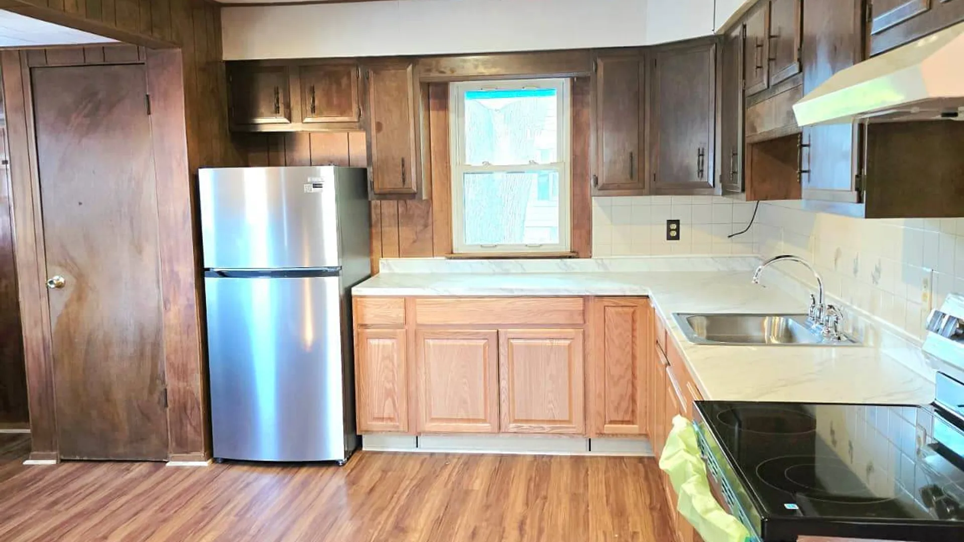 Property at 401 WILLOW ST, Vestal, NY 13850 6