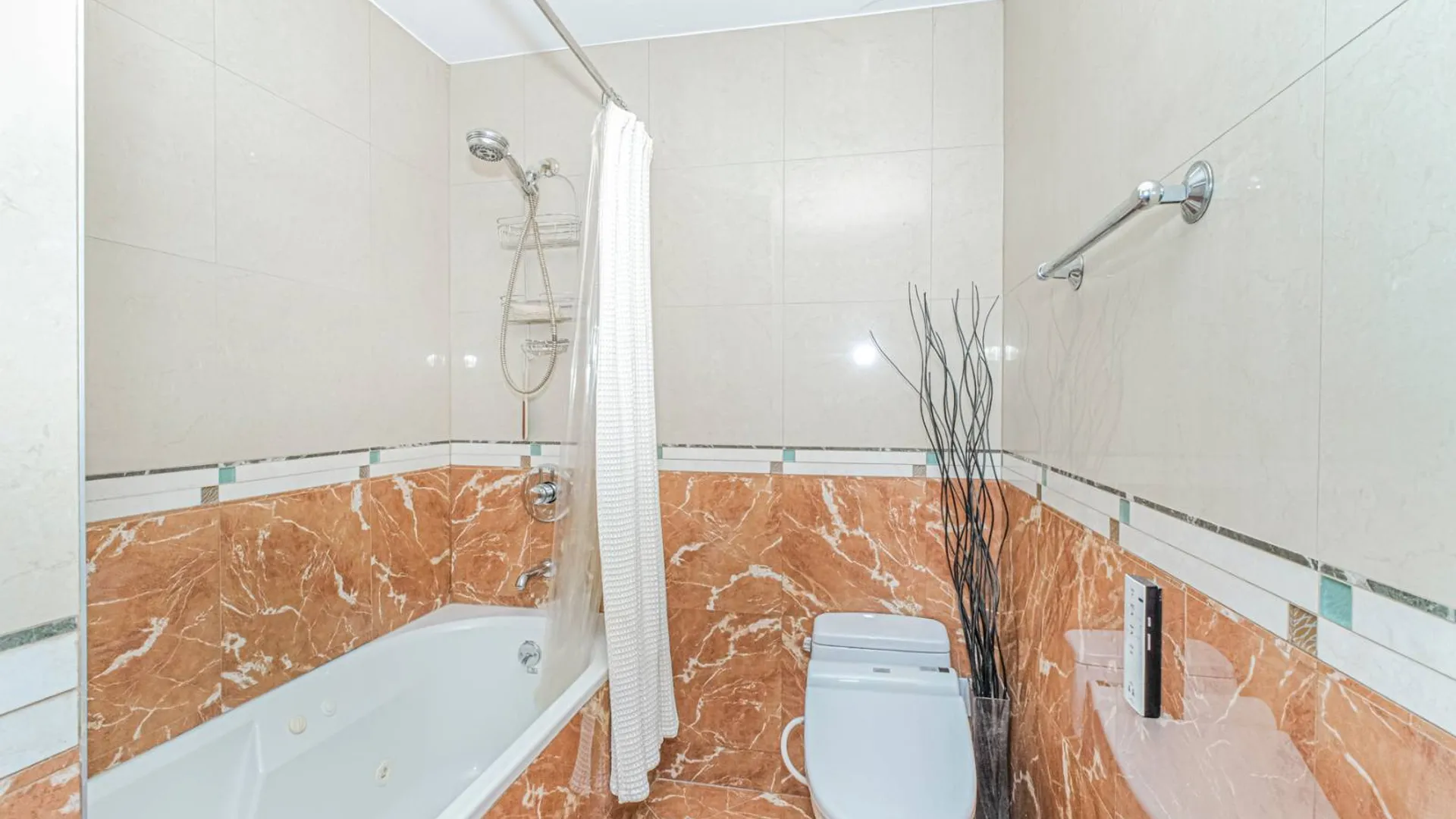 Property at 3116 Emmons Ave, Brooklyn, NY 11235 12