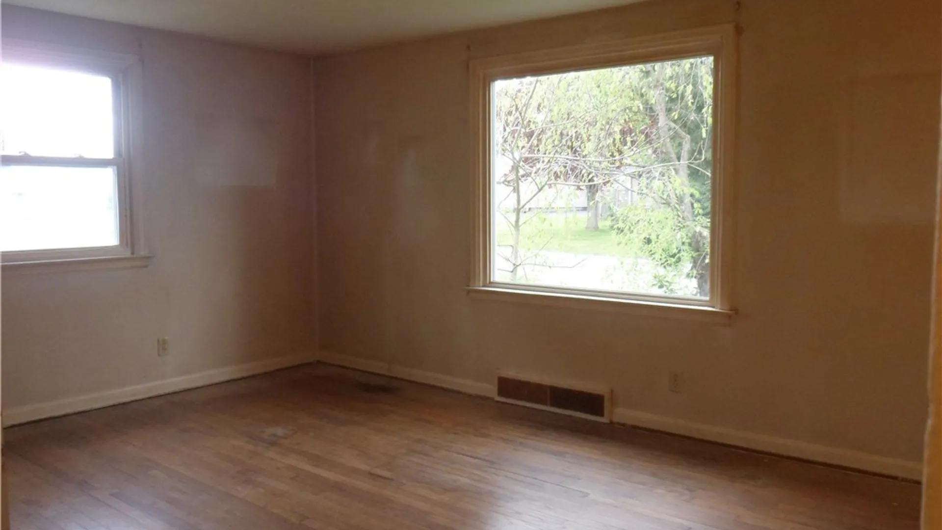 Property at 101 Chestnut Hill Drive, Salina, NY 13088 23