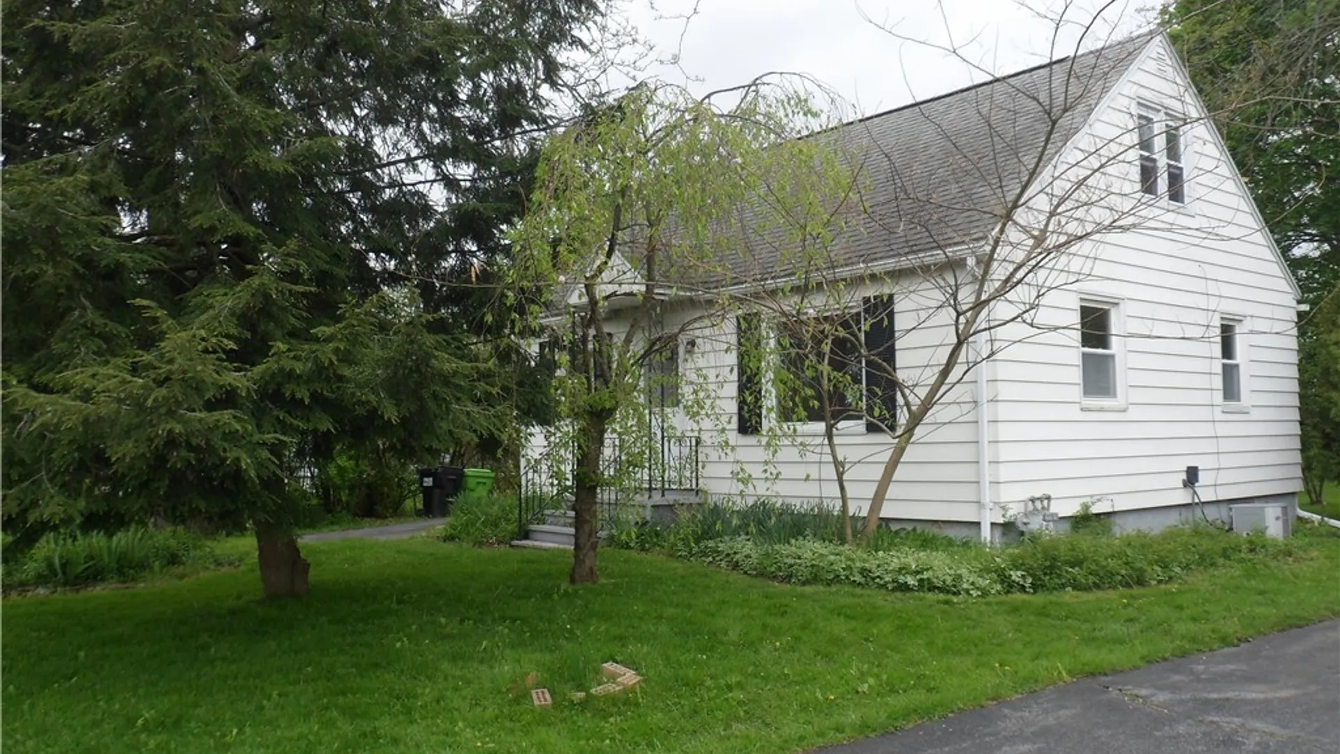 Property at 101 Chestnut Hill Drive, Salina, NY 13088 5