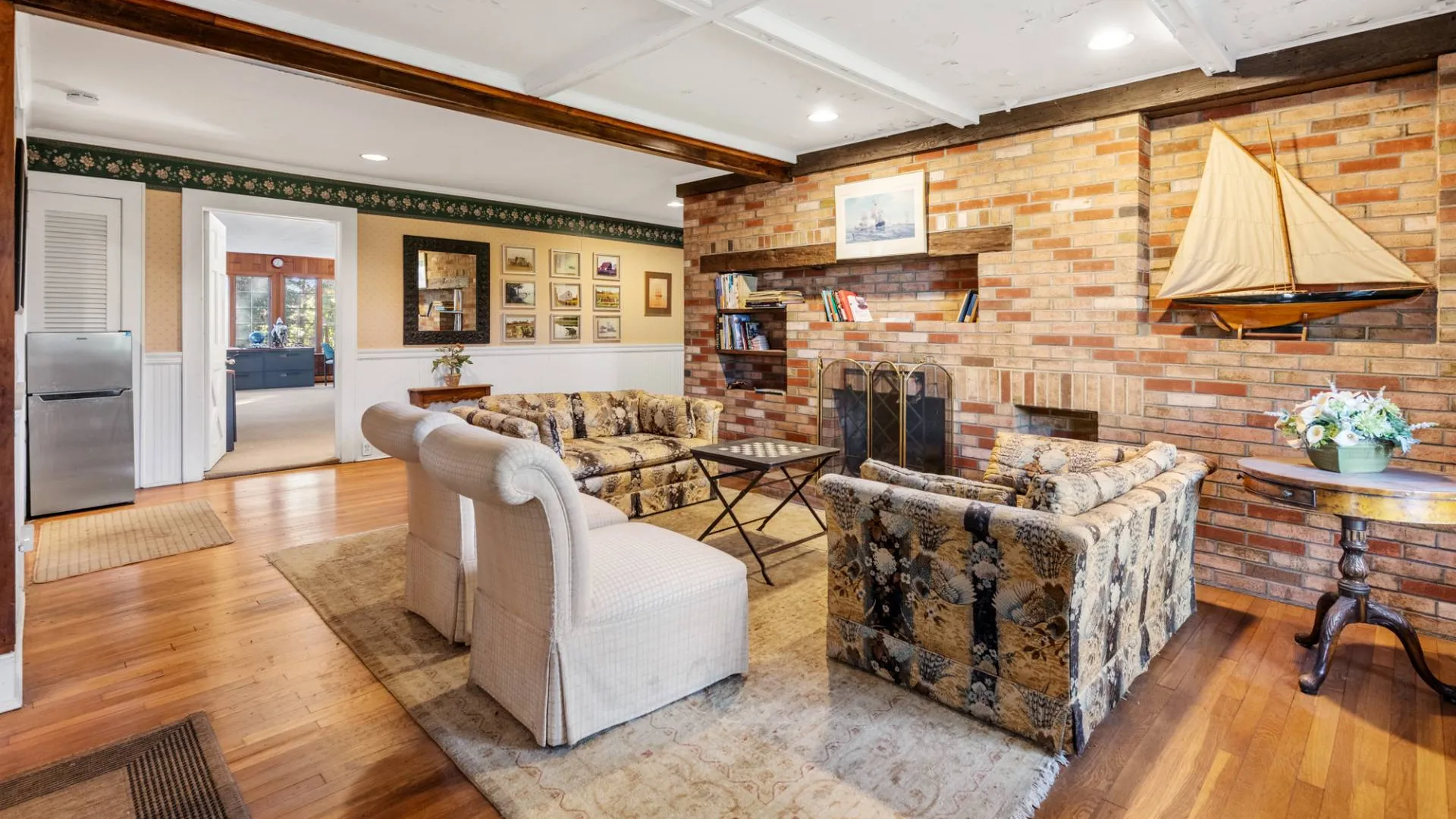 Property at 1800 Sound Ave, Mattituck, NY 11952 13