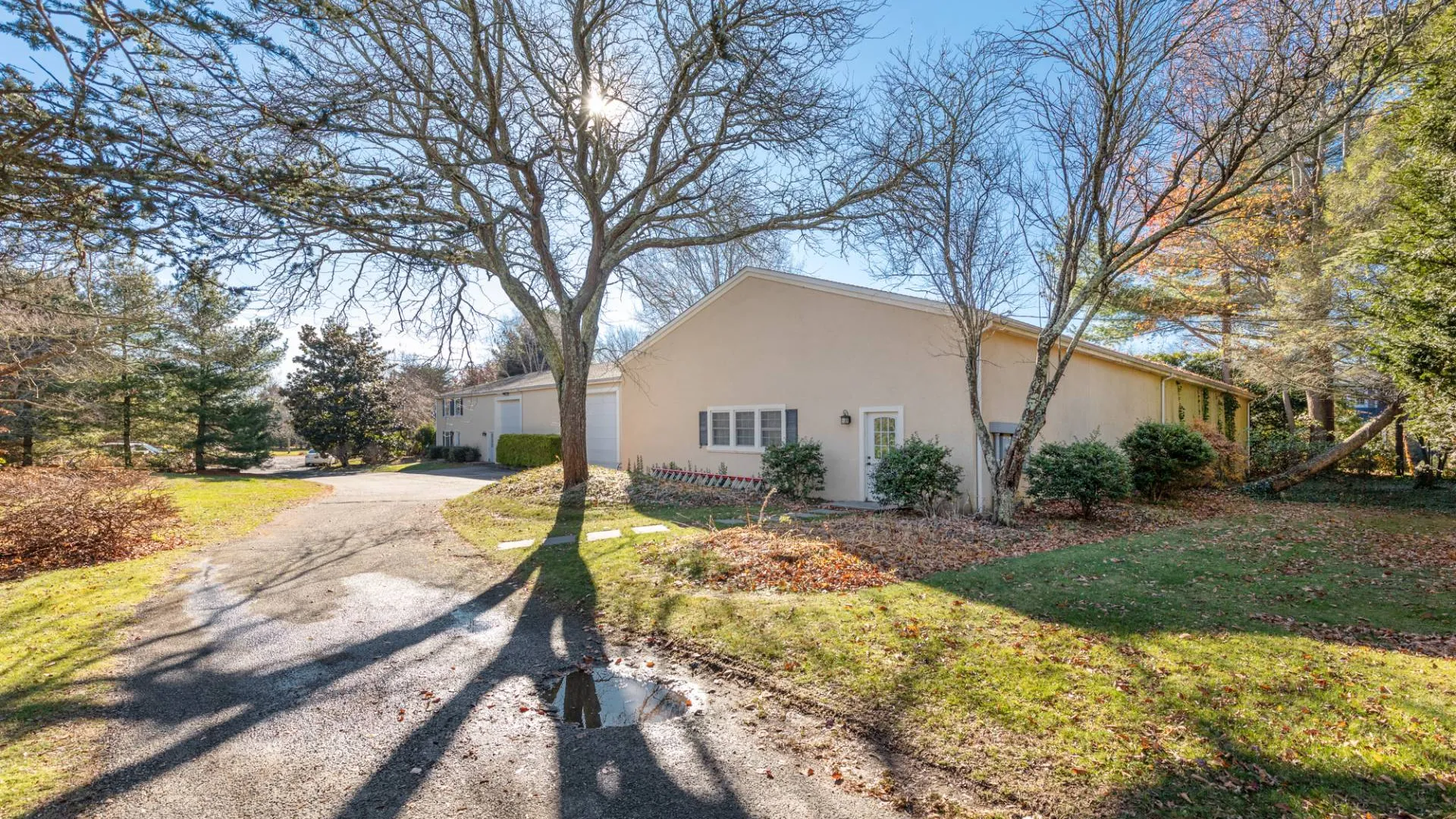 Property at 1800 Sound Ave, Mattituck, NY 11952 20