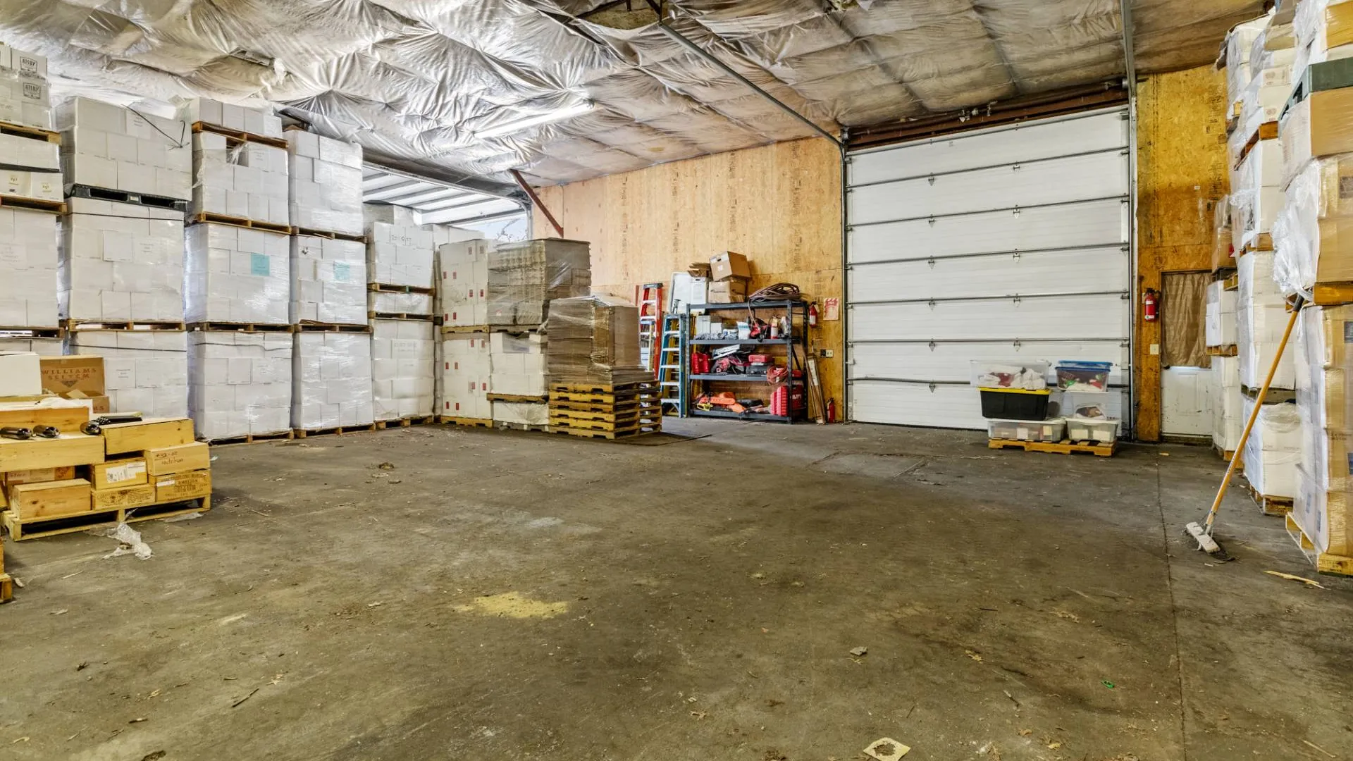 Property at 1800 Sound Ave, Mattituck, NY 11952 27