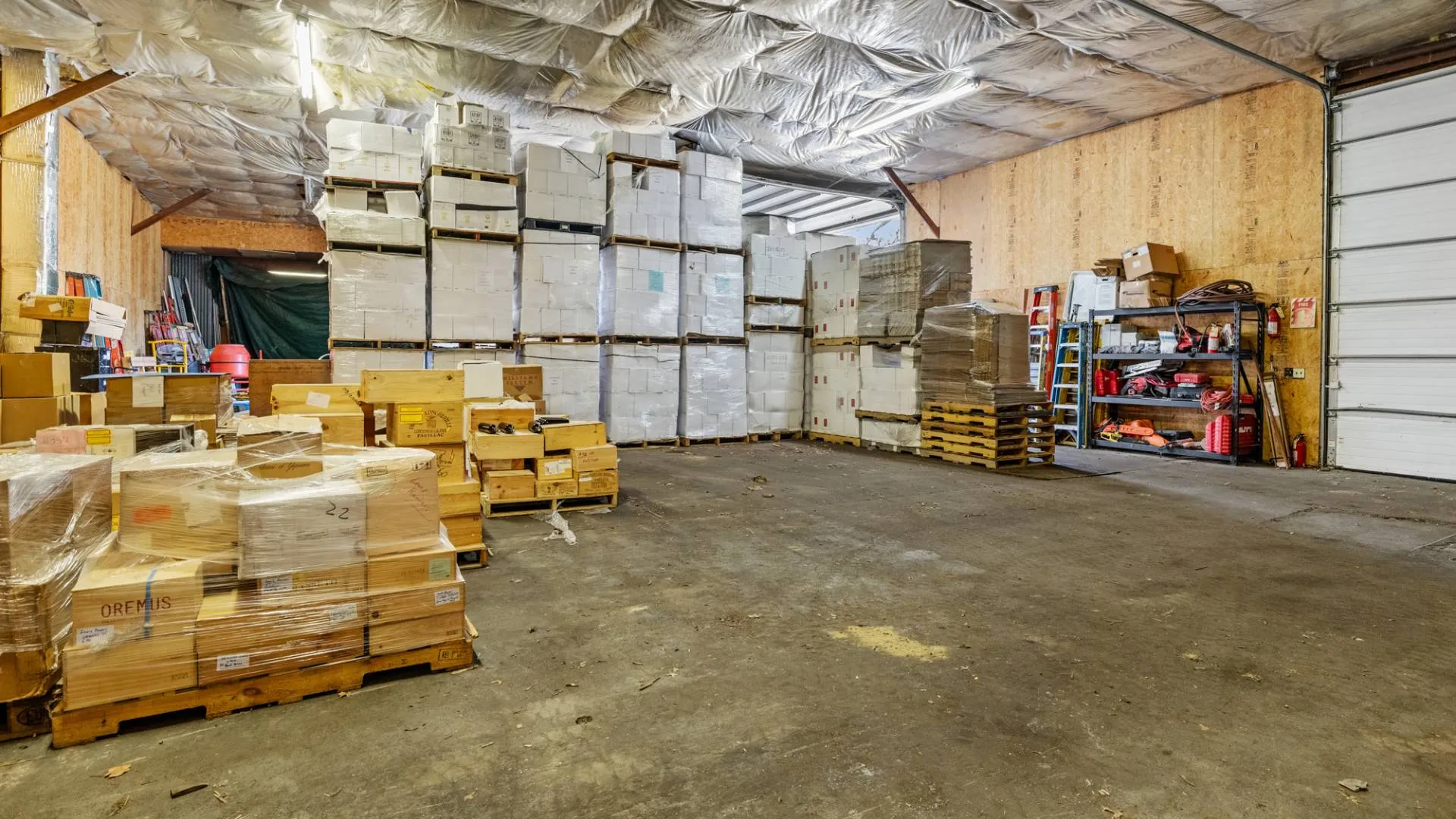 Property at 1800 Sound Ave, Mattituck, NY 11952 28