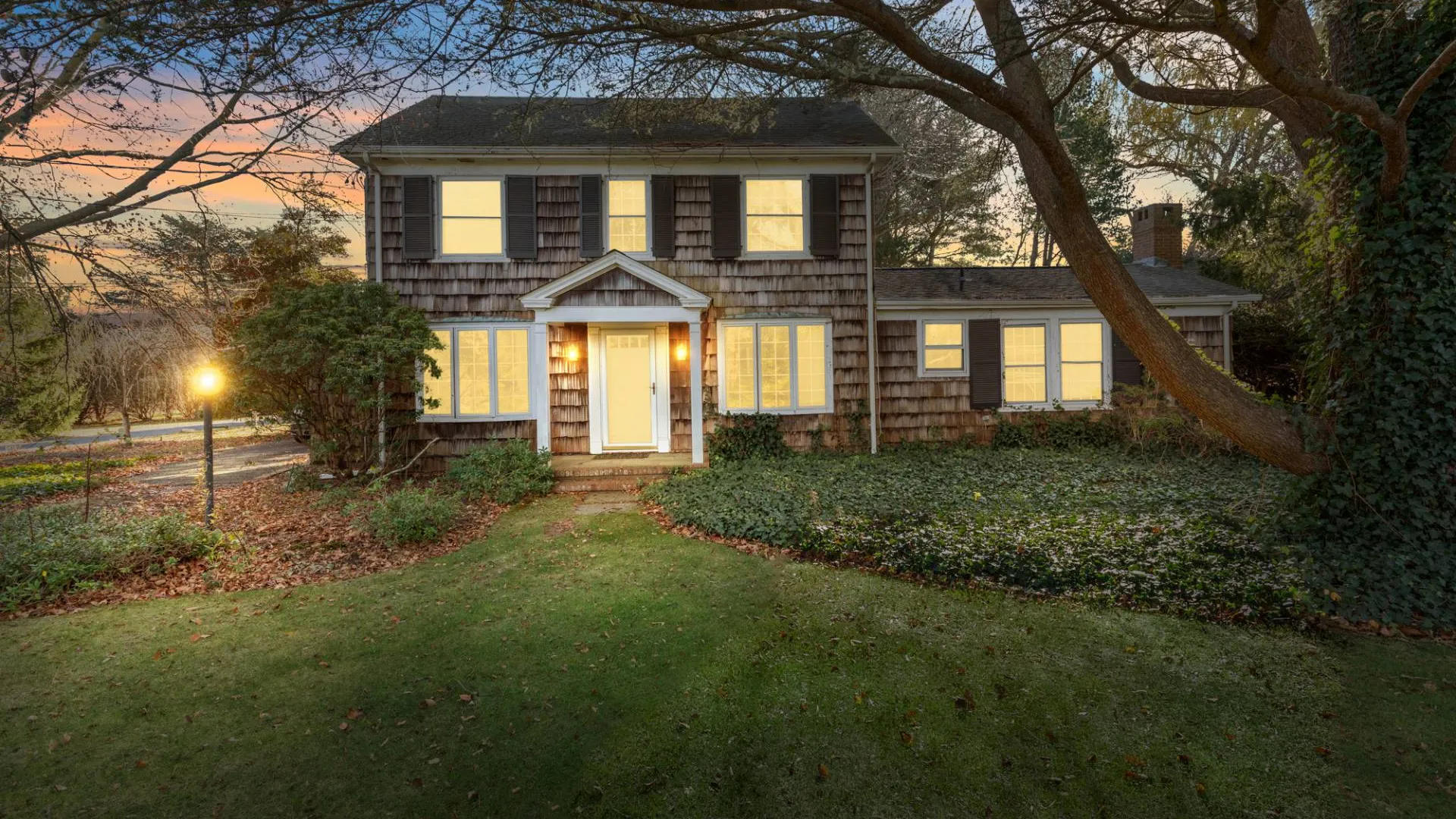 Property at 1800 Sound Ave, Mattituck, NY 11952 3