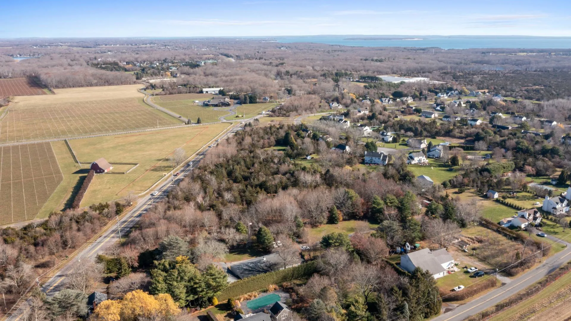 Property at 1800 Sound Ave, Mattituck, NY 11952 34