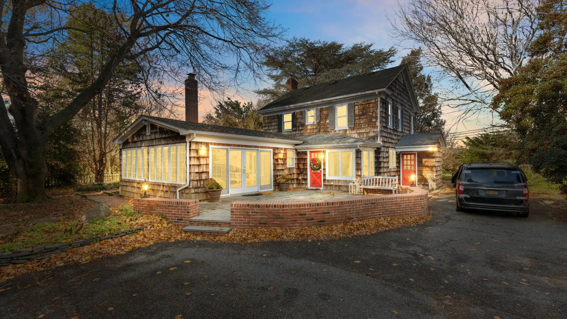 Property at 1800 Sound Ave, Mattituck, NY 11952 4