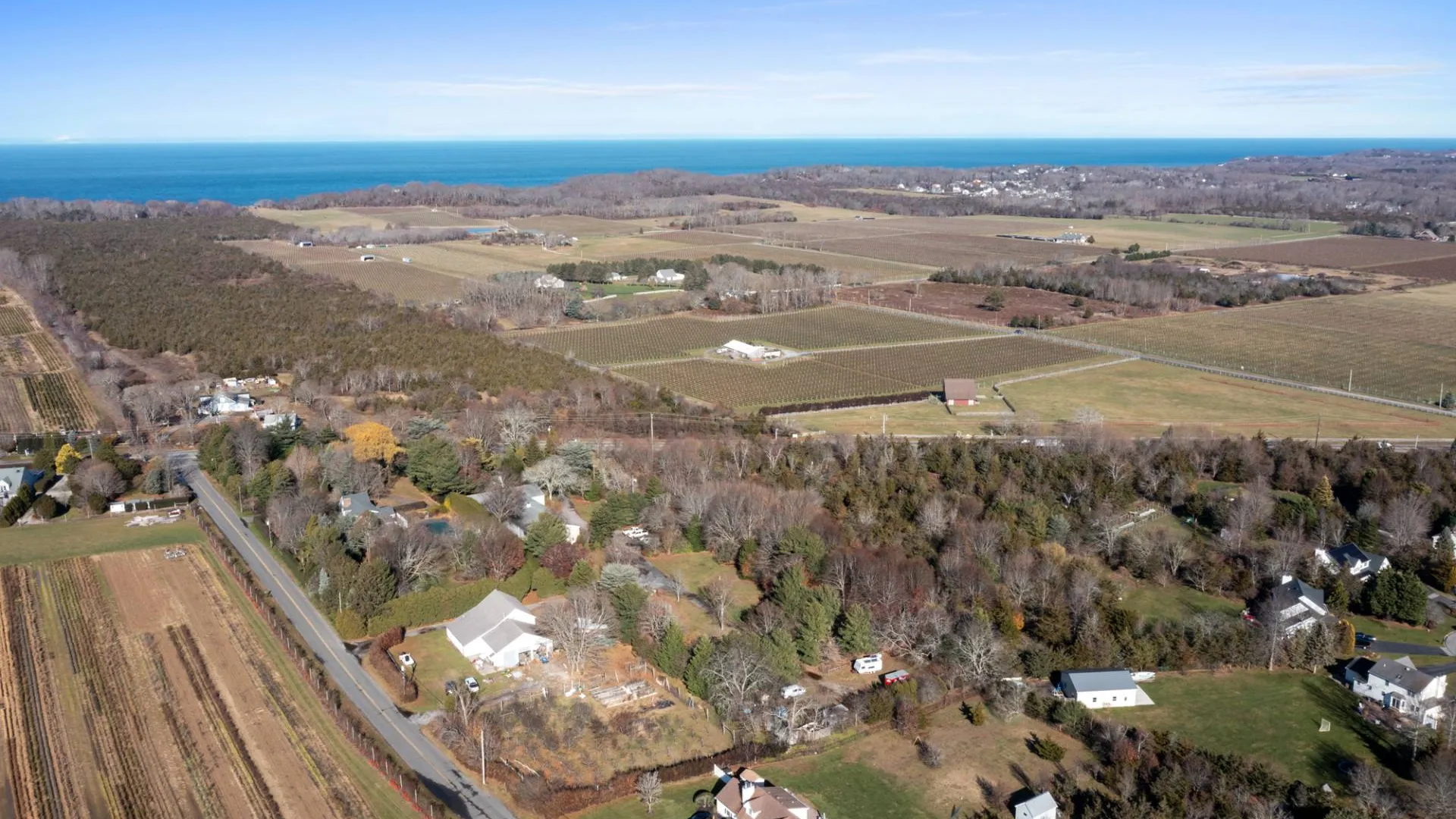 Property at 1800 Sound Ave, Mattituck, NY 11952 43