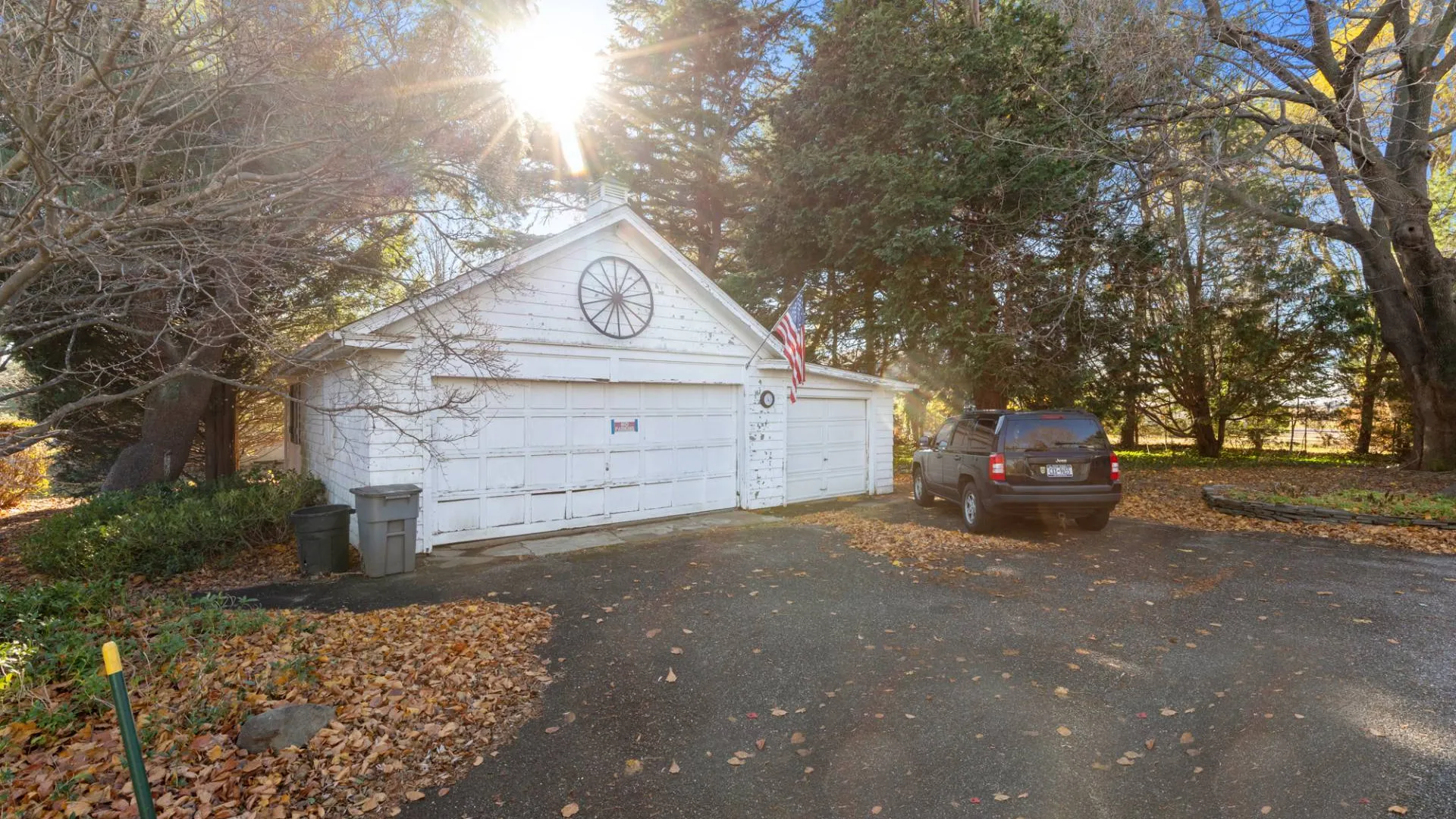 Property at 1800 Sound Ave, Mattituck, NY 11952 5