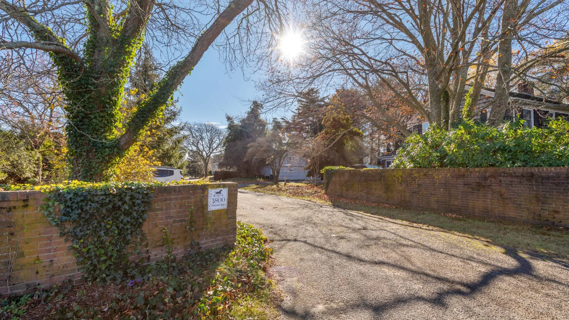 Property at 1800 Sound Ave, Mattituck, NY 11952 6