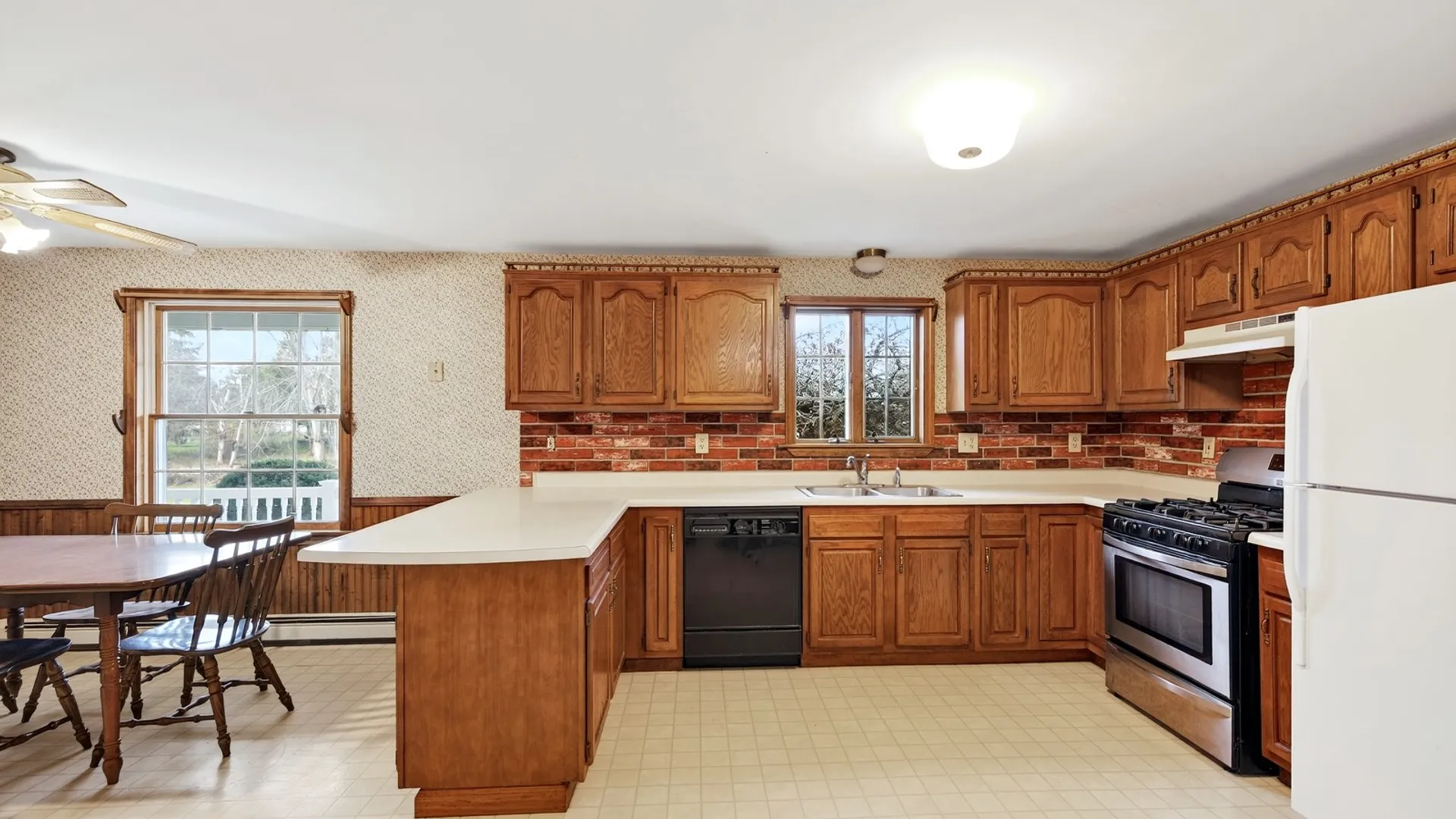 Property at 12109 Buckwheat Rd, Alden, NY 14004 13