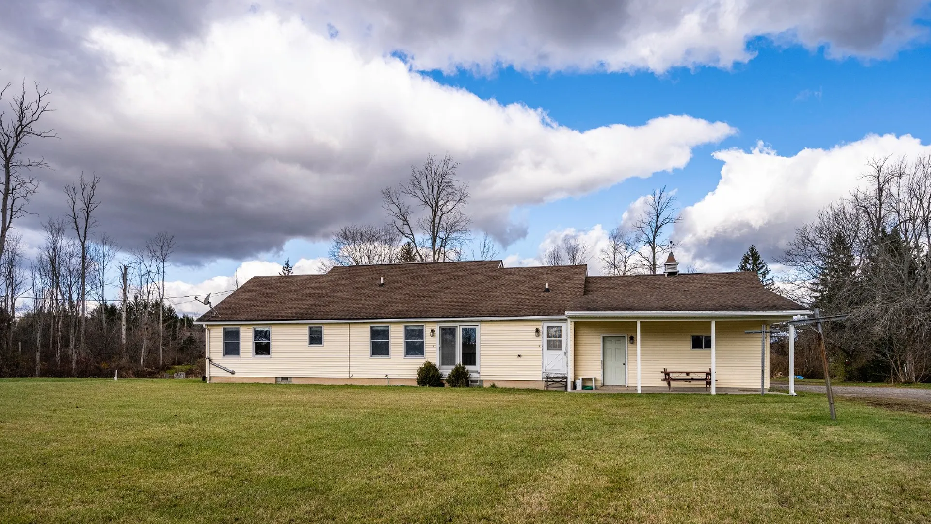 Property at 12109 Buckwheat Rd, Alden, NY 14004 34