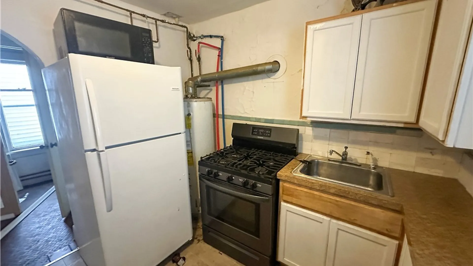 Property at 32 Custer Street, Buffalo, NY 14214 7