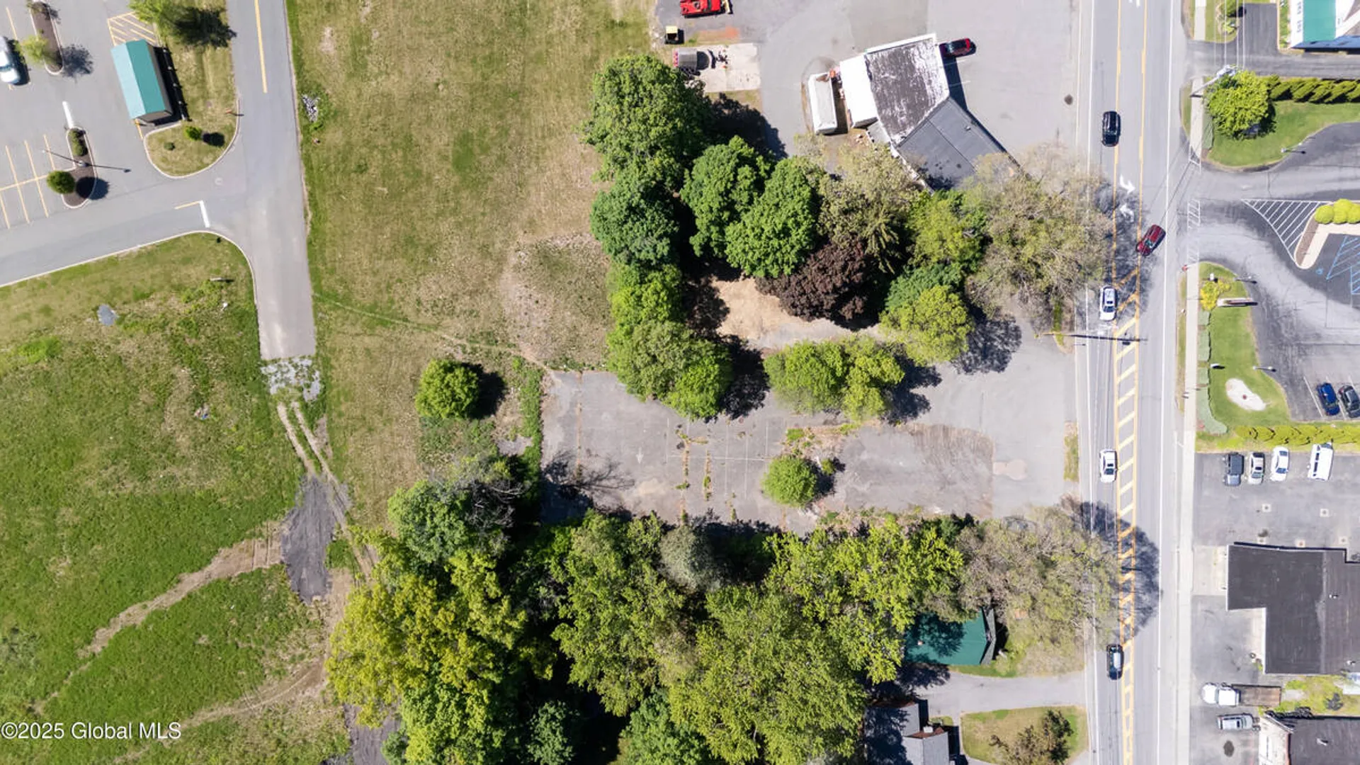 Property at 183-185 Church Avenue, Ballston, NY 12020 17