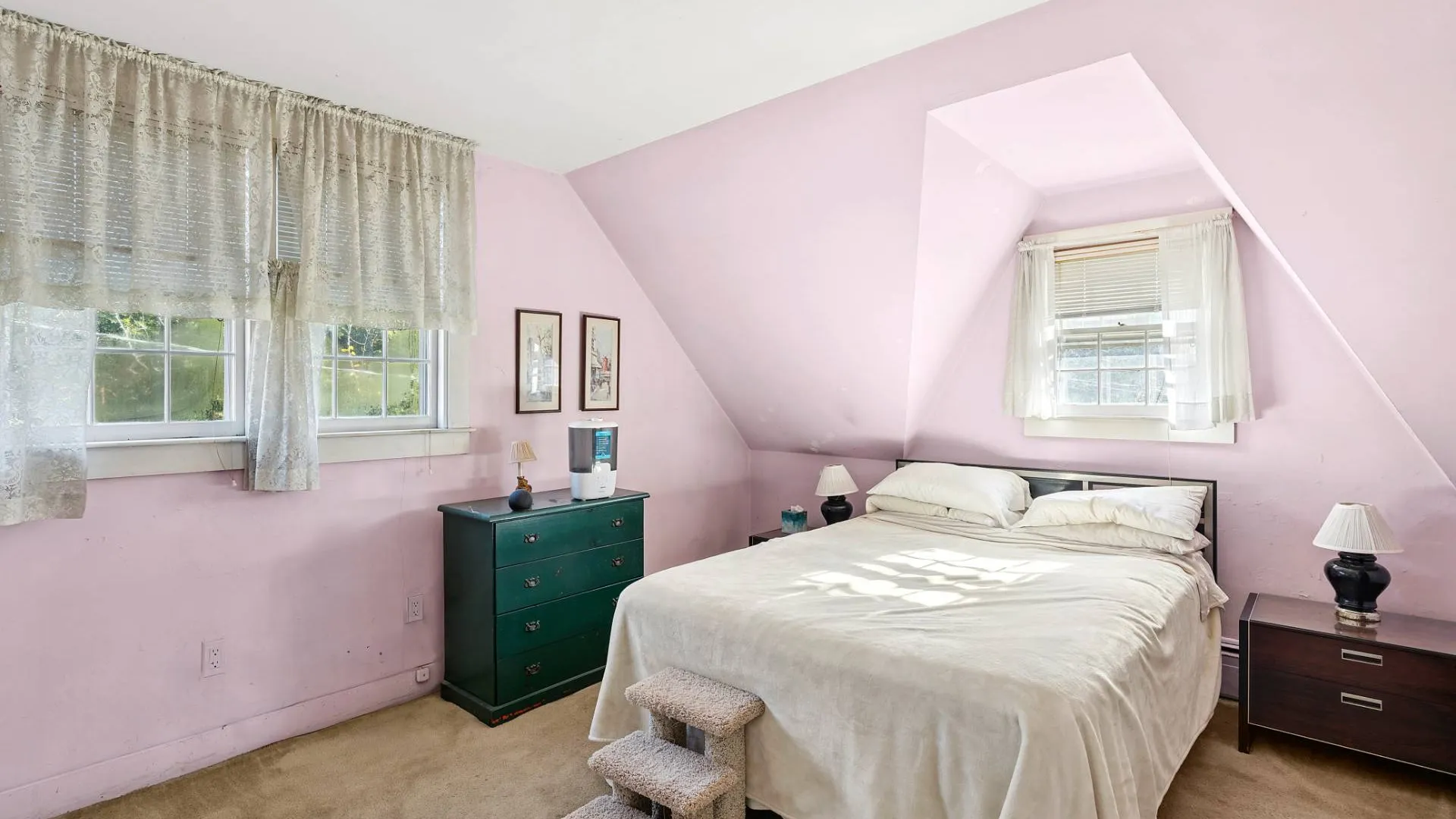 Property at 201 HERRICK RD, Southampton, NY 11968 12