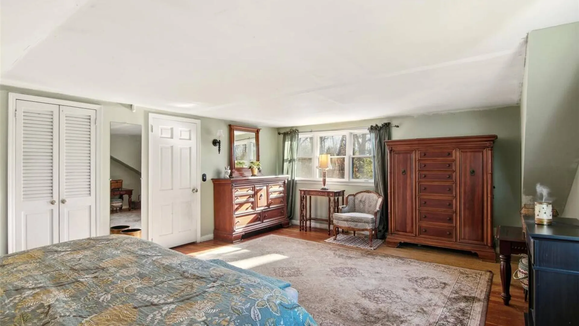 Property at 8 Old Wood Road, Stony Brook, NY 11790 19