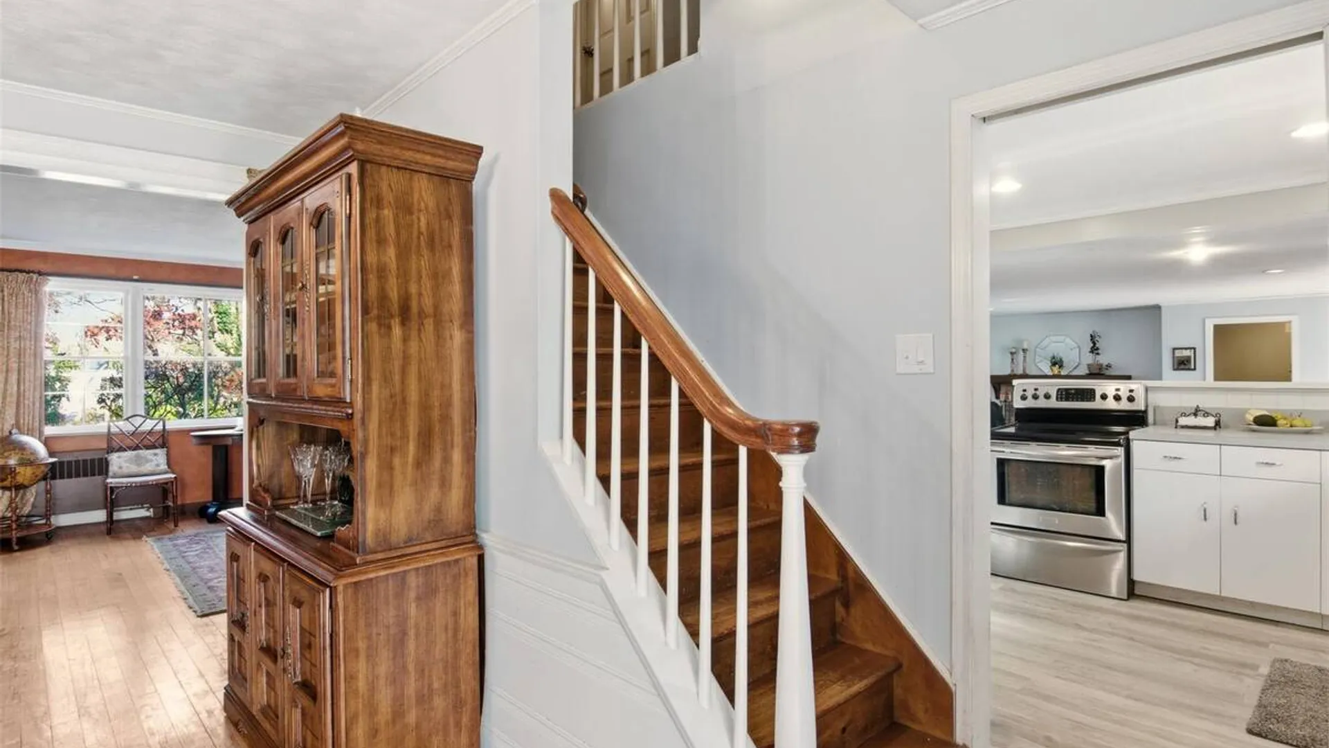 Property at 8 Old Wood Road, Stony Brook, NY 11790 6