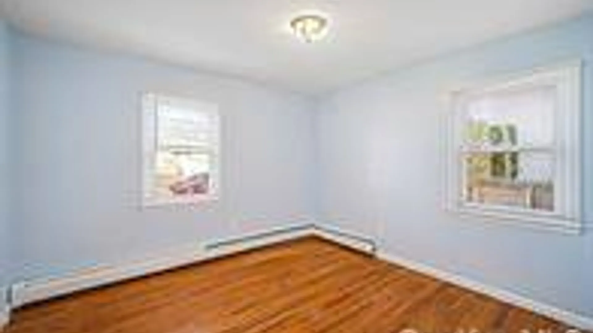 Property at 182 New York Ave, Bayshore, NY 11706 16