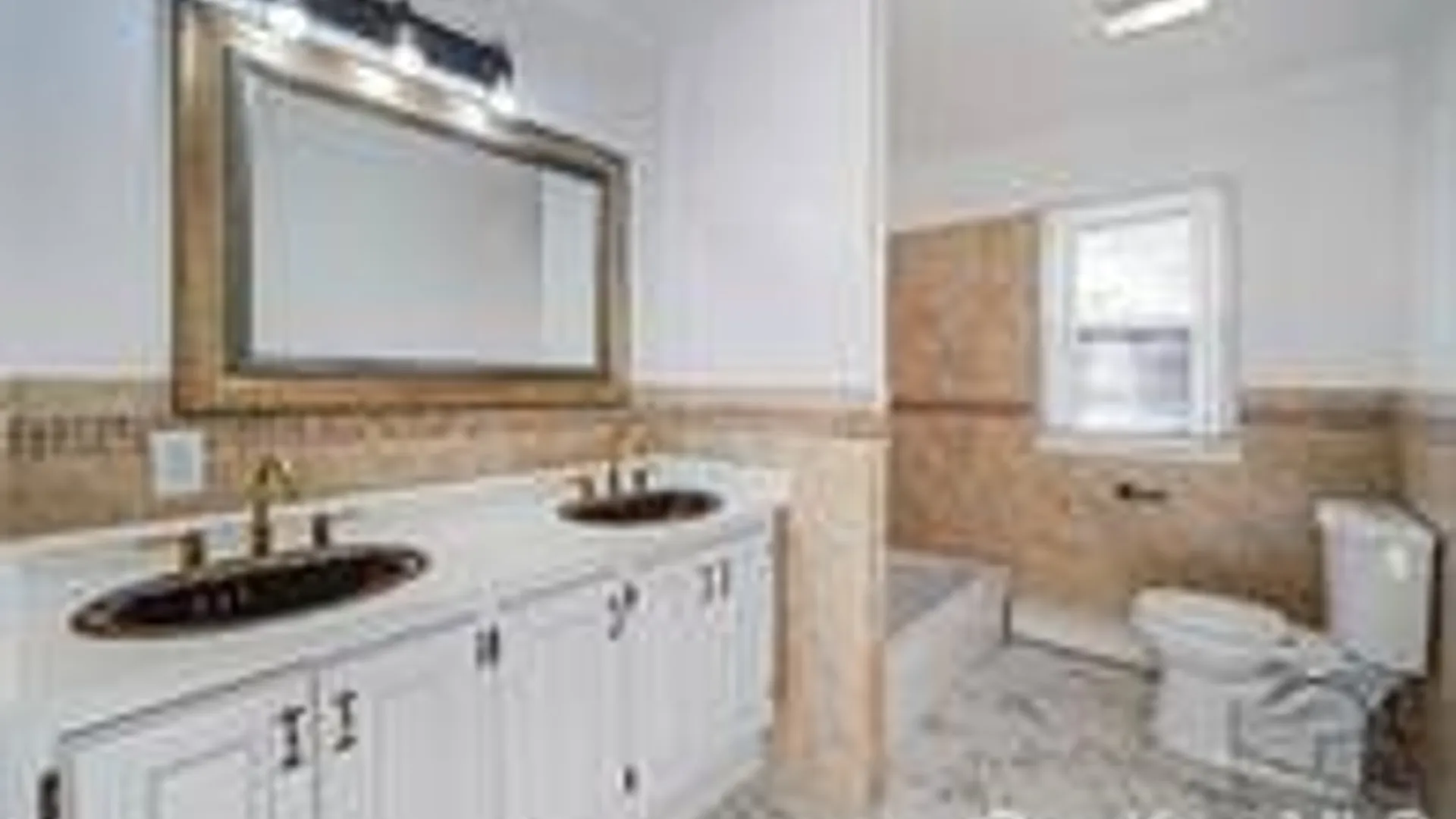 Property at 182 New York Ave, Bayshore, NY 11706 21