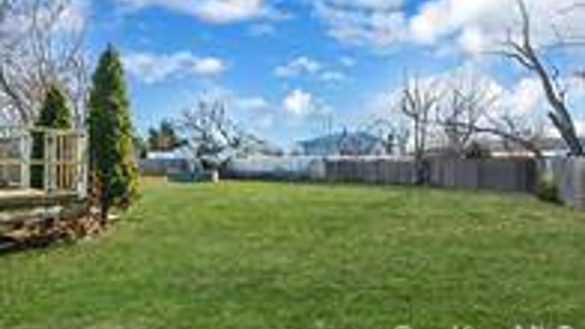 Property at 182 New York Ave, Bayshore, NY 11706 3